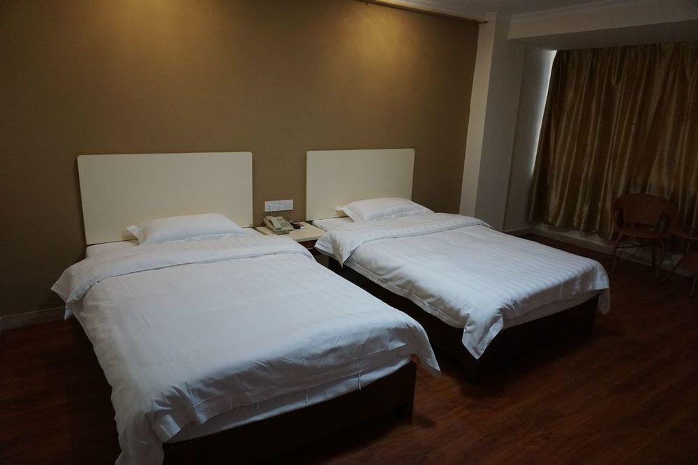 Madras Hotel Guangzhou Exterior photo