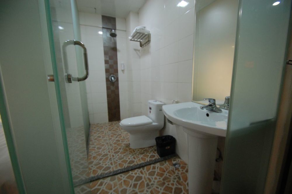 Madras Hotel Guangzhou Exterior photo