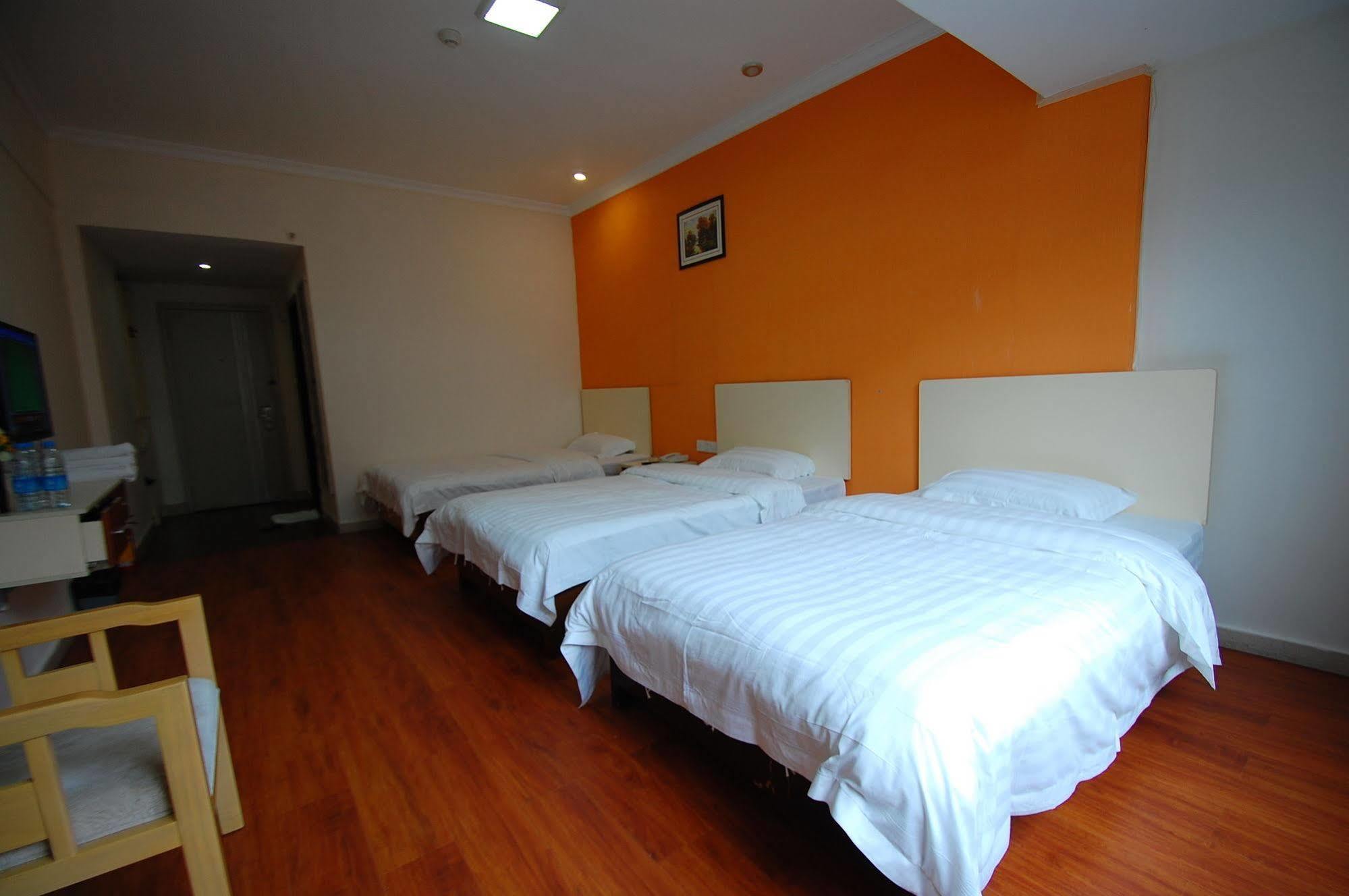 Madras Hotel Guangzhou Exterior photo